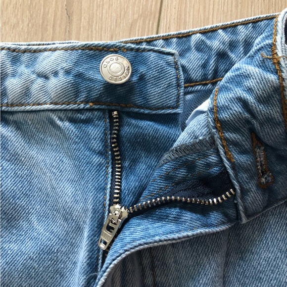 ASOS High Waisted Light Wash Blue Jeans 28/38 - Picture 6 of 10